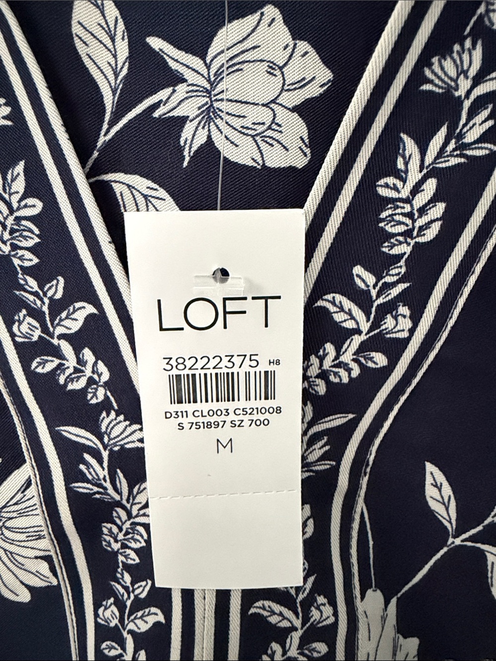 LOFT Navy and White Floral V-Neck Pullover Top - Picture 2 of 2